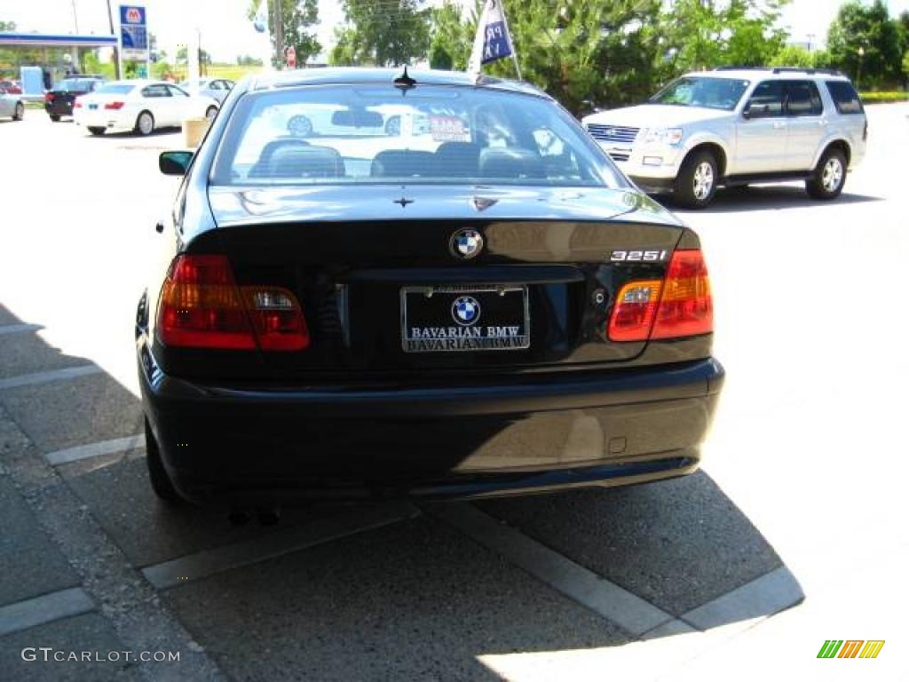 2004 3 Series 325i Sedan - Jet Black / Black photo #6