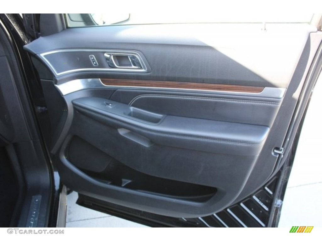 2017 Explorer Limited - Shadow Black / Ebony Black photo #36