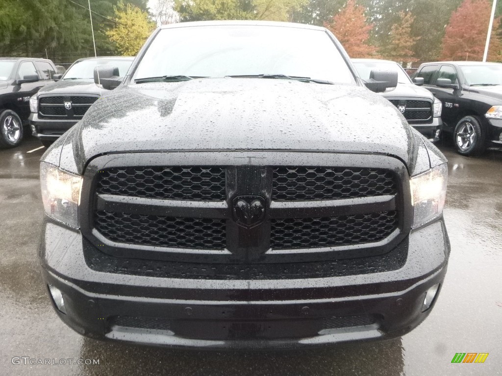 2018 1500 Big Horn Crew Cab 4x4 - Brilliant Black Crystal Pearl / Black/Diesel Gray photo #8