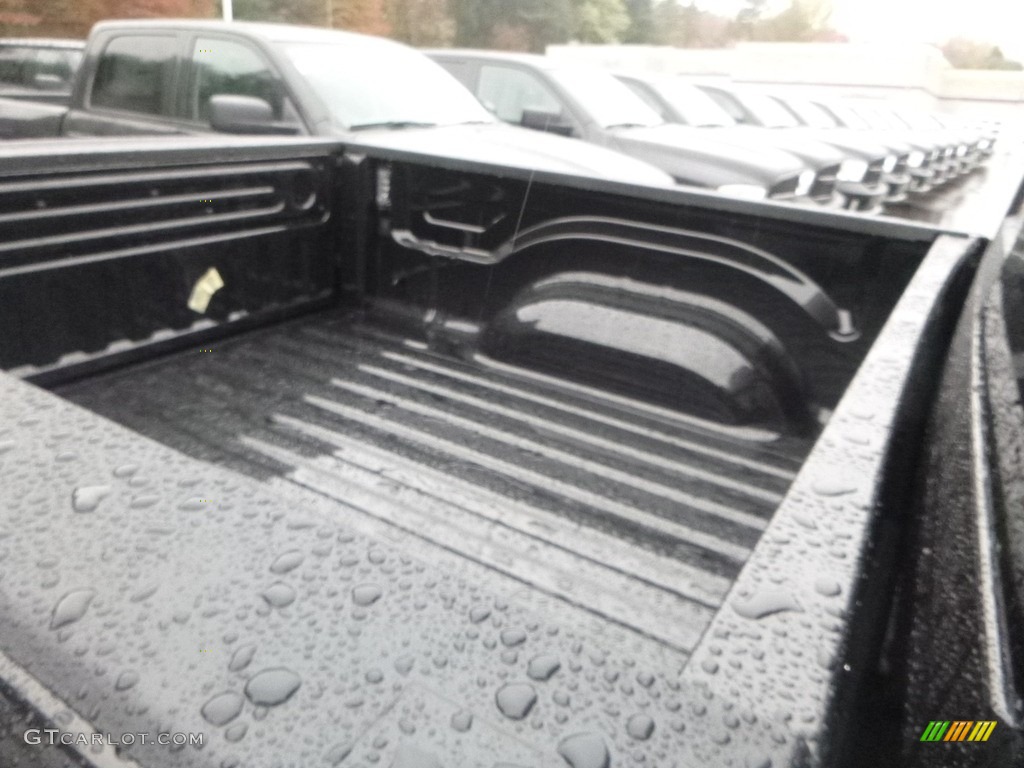 2018 1500 Big Horn Crew Cab 4x4 - Brilliant Black Crystal Pearl / Black/Diesel Gray photo #14