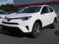 Super White - RAV4 LE Photo No. 3