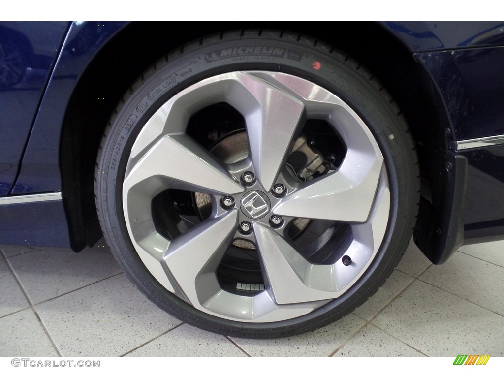 2018 Honda Accord Touring Sedan Wheel Photo #123669950