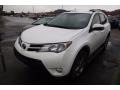 Super White - RAV4 XLE Photo No. 3
