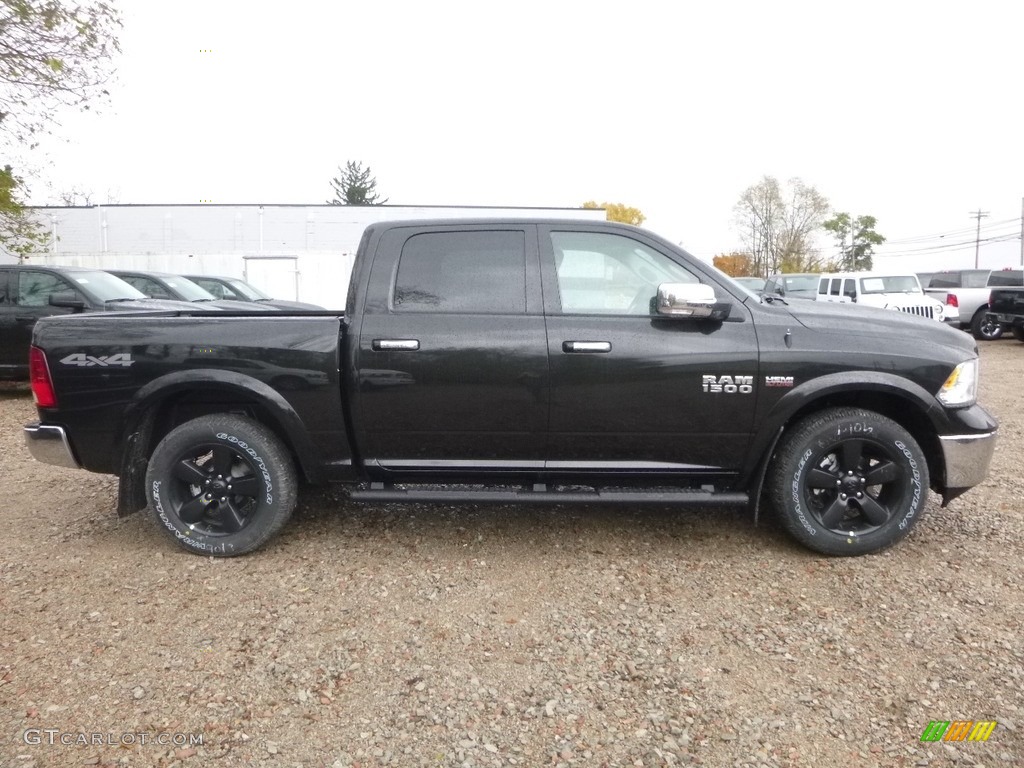 2018 1500 Big Horn Crew Cab 4x4 - Brilliant Black Crystal Pearl / Black/Diesel Gray photo #6