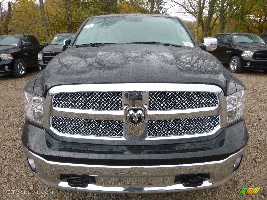 2018 1500 Big Horn Crew Cab 4x4 - Brilliant Black Crystal Pearl / Black/Diesel Gray photo #8
