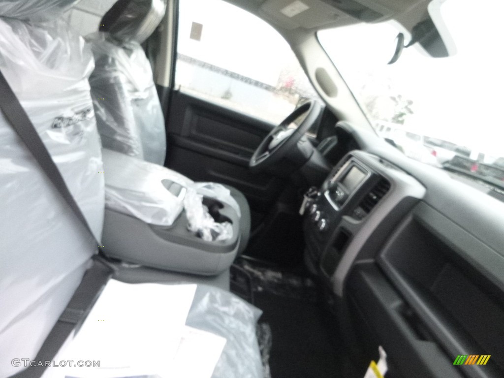 2018 1500 Express Crew Cab 4x4 - Brilliant Black Crystal Pearl / Black/Diesel Gray photo #10