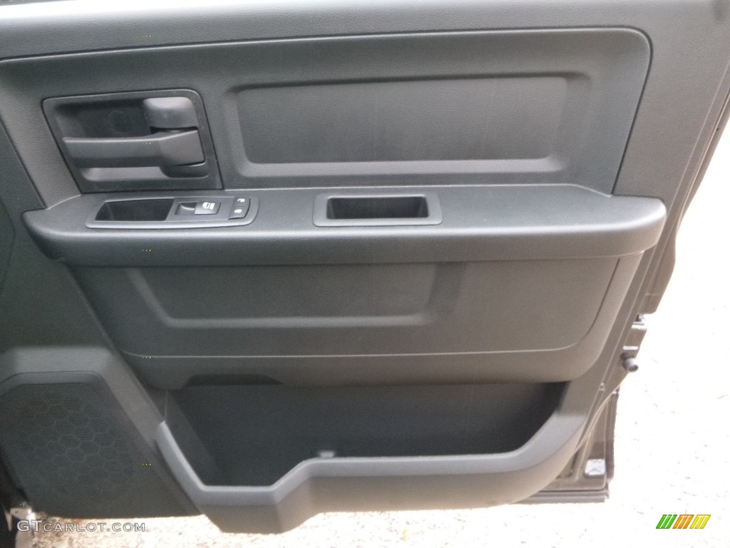 2018 1500 Express Crew Cab 4x4 - Brilliant Black Crystal Pearl / Black/Diesel Gray photo #12