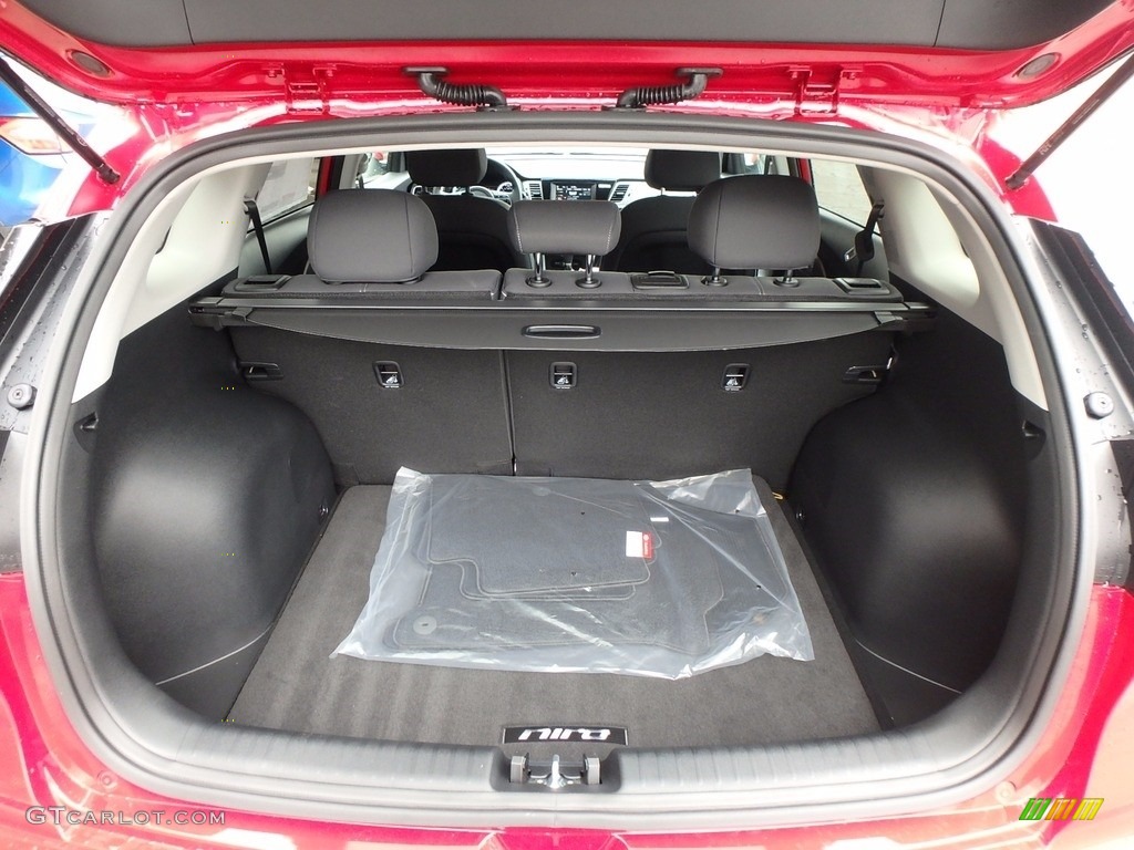 2018 Kia Niro FE Hybrid Trunk Photo #123674087
