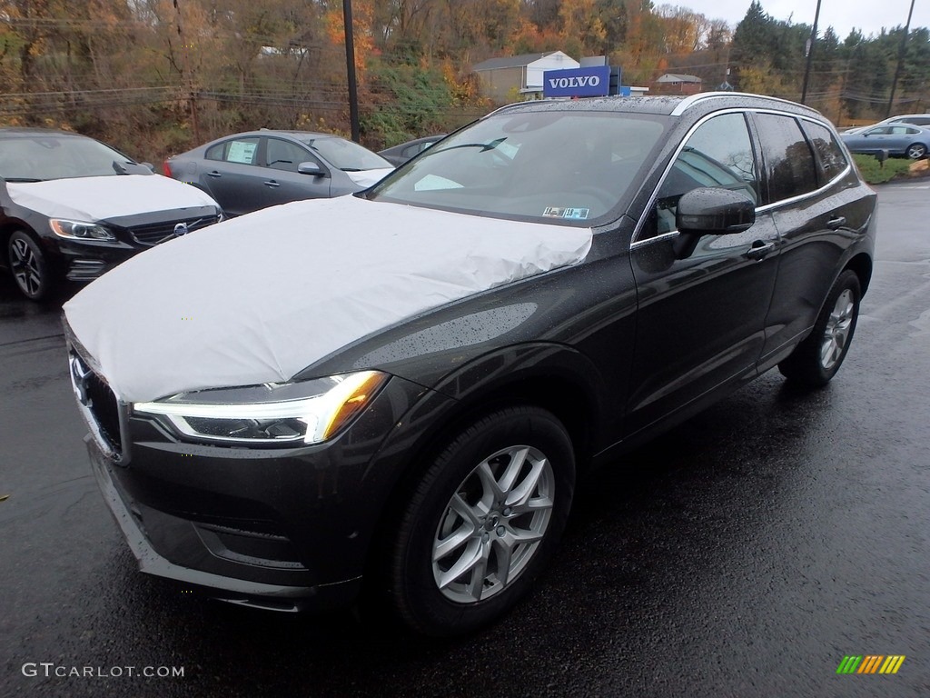 2018 XC60 T5 AWD Momentum - Pine Gray Metallic / Amber photo #5
