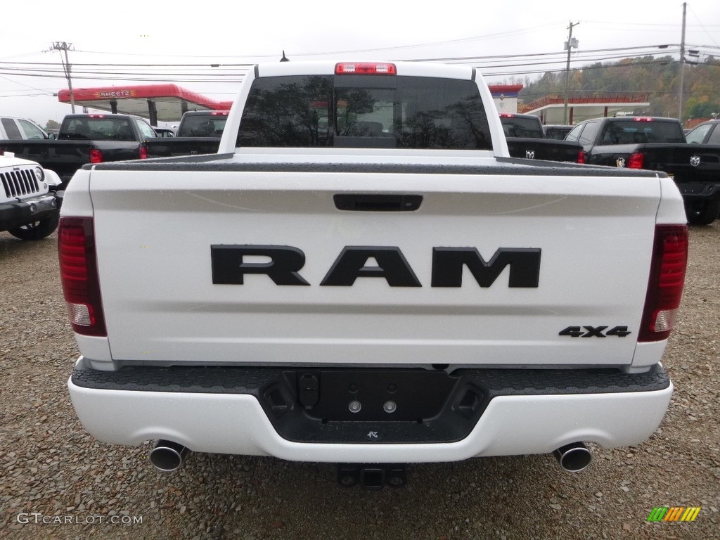 2018 1500 Night Crew Cab 4x4 - Bright White / Black photo #4