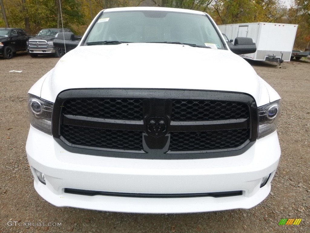 2018 1500 Night Crew Cab 4x4 - Bright White / Black photo #8