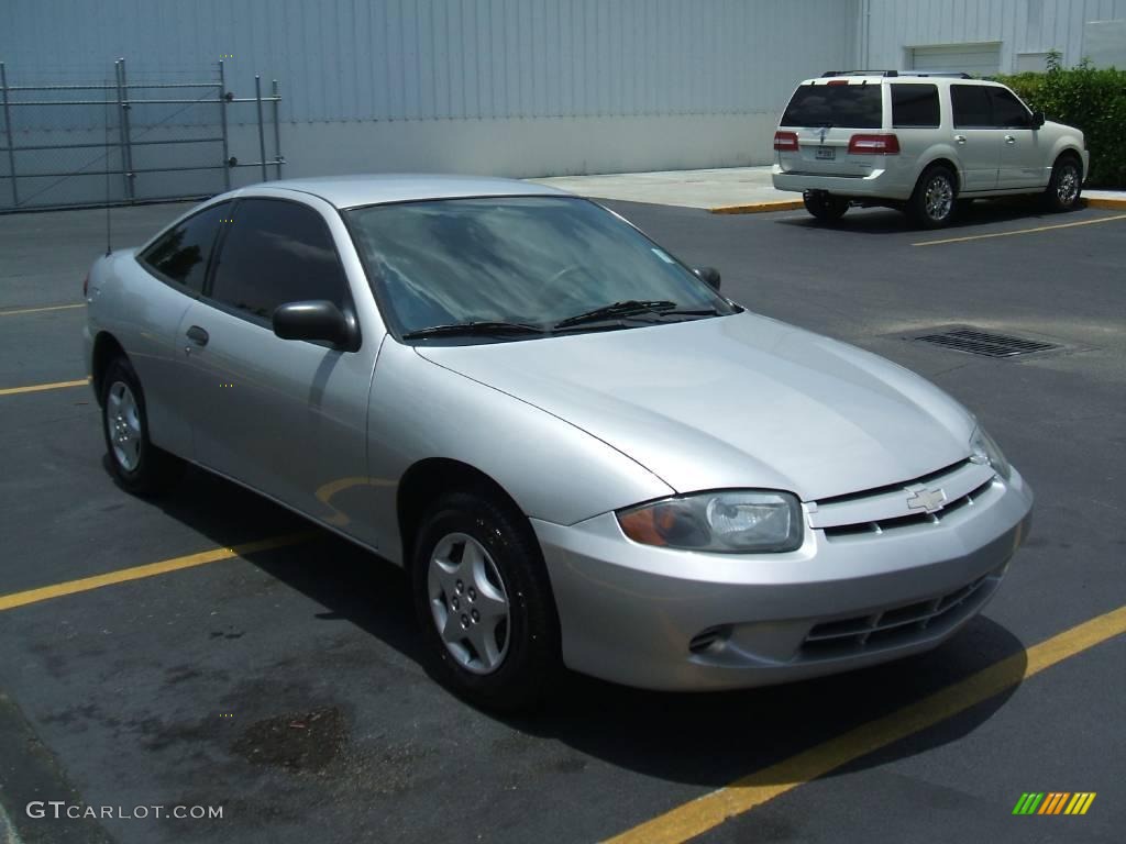 2004 Cavalier Coupe - Ultra Silver Metallic / Graphite photo #1