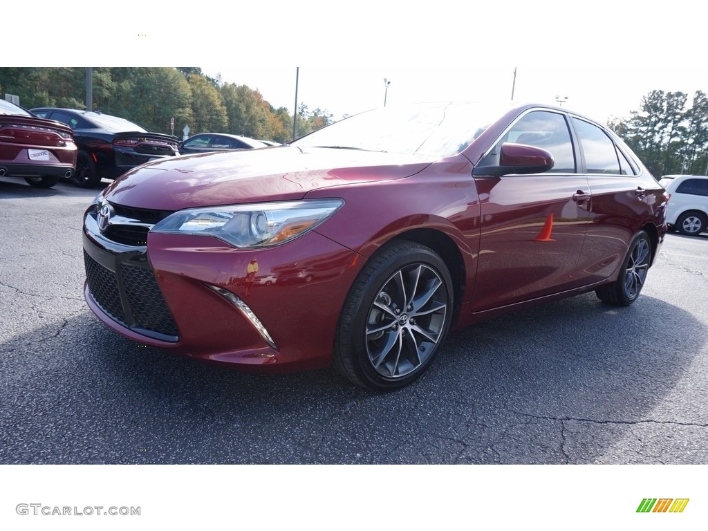 2015 Camry XSE - Ruby Flare Pearl / Black photo #3