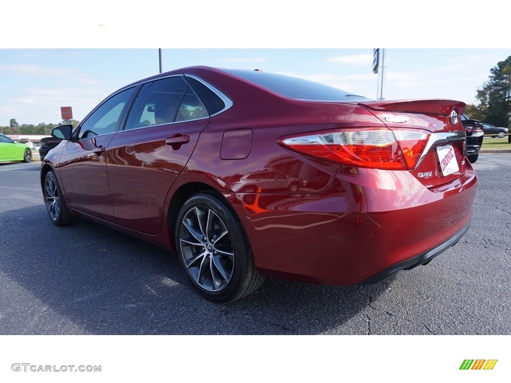 2015 Camry XSE - Ruby Flare Pearl / Black photo #5