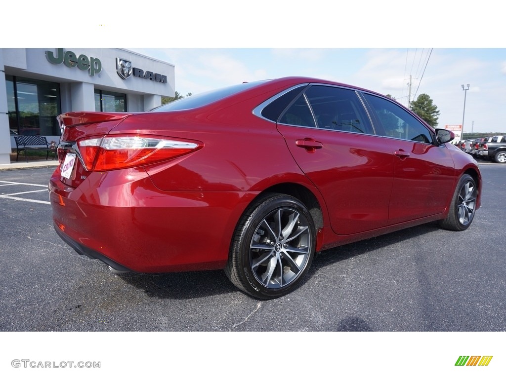 2015 Camry XSE - Ruby Flare Pearl / Black photo #7