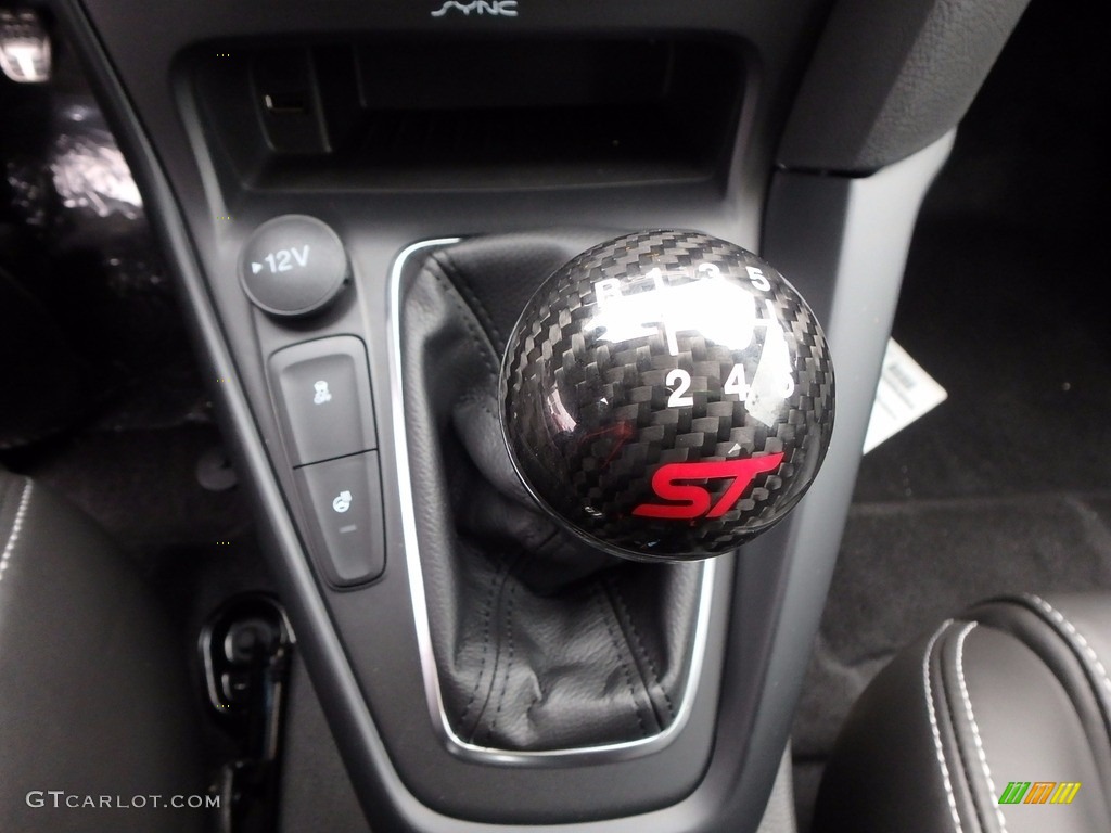 2018 Ford Focus ST Hatch 6 Speed Manual Transmission Photo #123681197