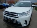 2018 Blizzard White Pearl Toyota Highlander Hybrid XLE AWD  photo #1