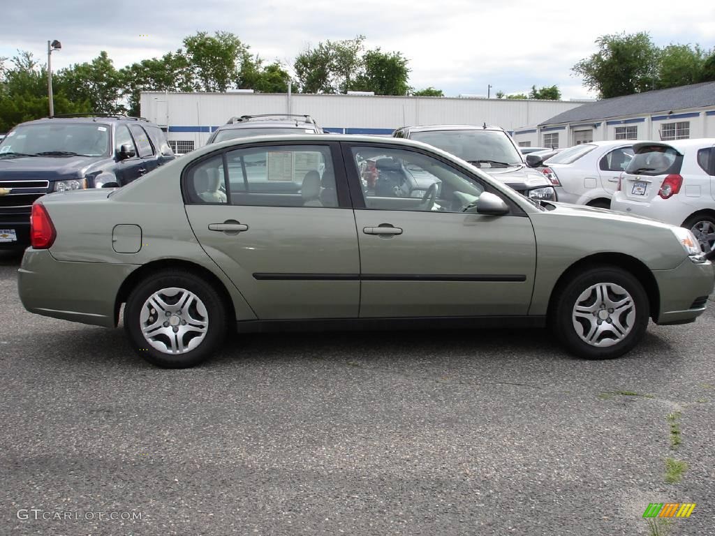 2005 Malibu Sedan - Silver Green Metallic / Neutral Beige photo #3