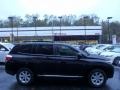 Black - Highlander V6 4WD Photo No. 2