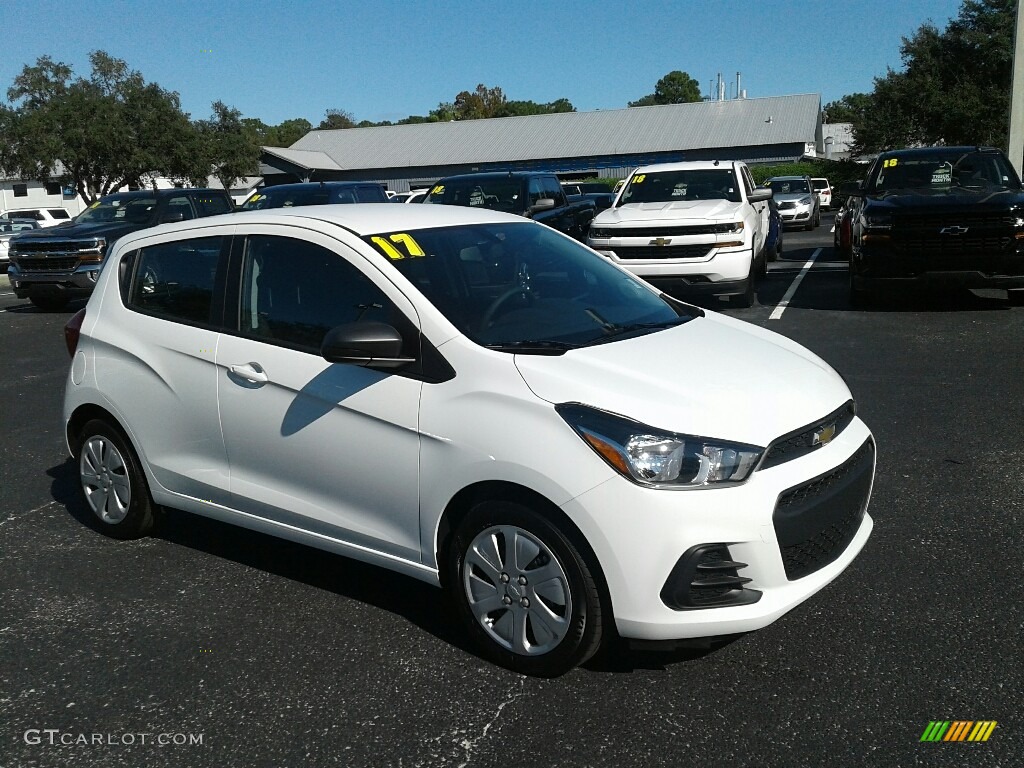 2017 Chevrolet Spark LS Exterior Photos