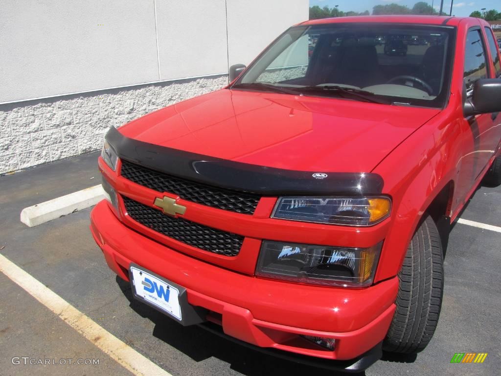 2007 Colorado LS Extended Cab - Victory Red / Medium Pewter photo #6