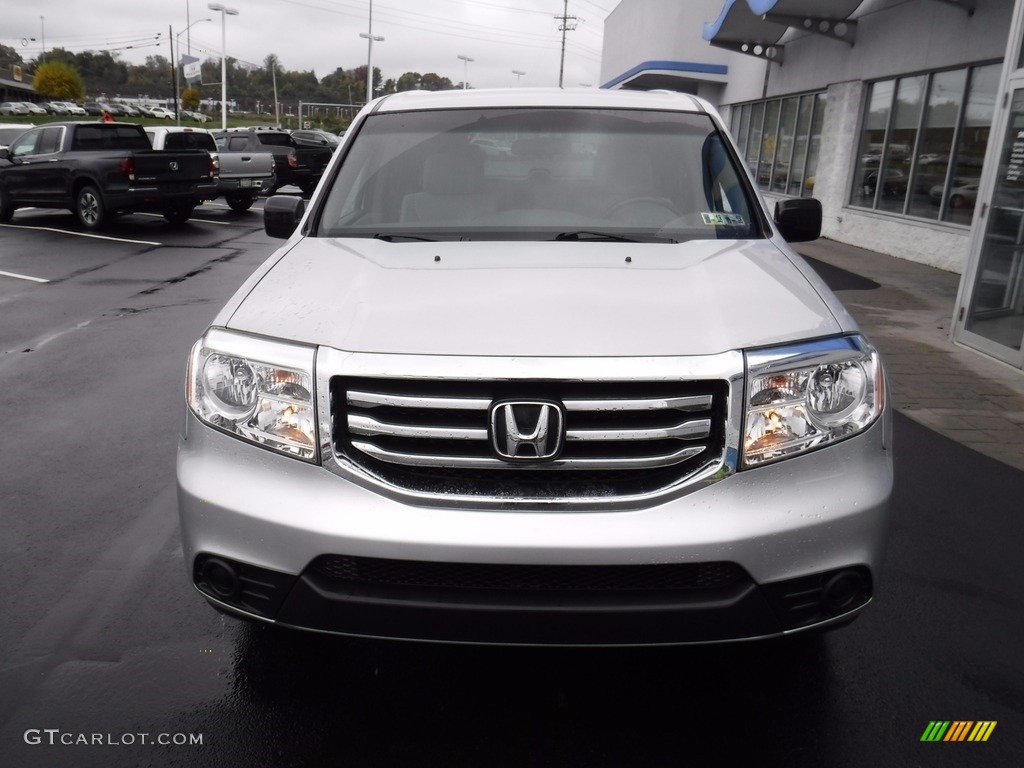 2012 Pilot LX 4WD - Alabaster Silver Metallic / Gray photo #4