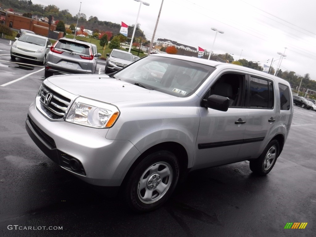 2012 Pilot LX 4WD - Alabaster Silver Metallic / Gray photo #5