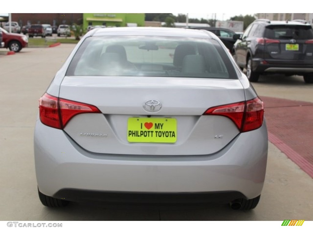 2018 Corolla LE - Classic Silver Metallic / Ash/Dark Gray photo #6