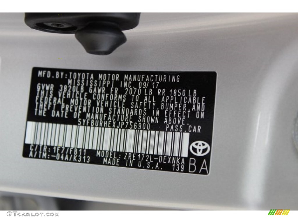 2018 Corolla LE - Classic Silver Metallic / Ash/Dark Gray photo #24