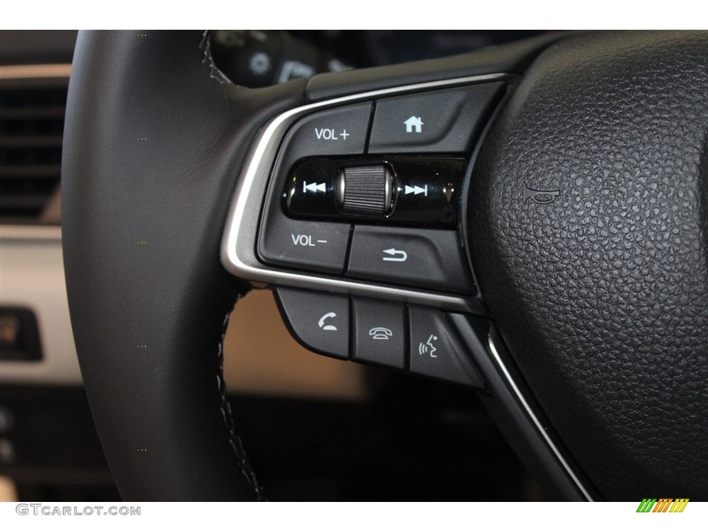 2018 Honda Accord EX-L Sedan Controls Photo #123692774