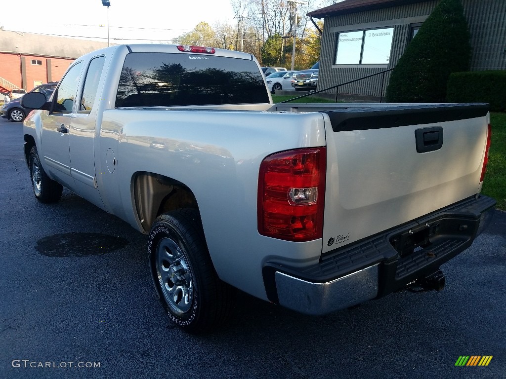 2011 Silverado 1500 LS Extended Cab - Sheer Silver Metallic / Dark Titanium photo #3