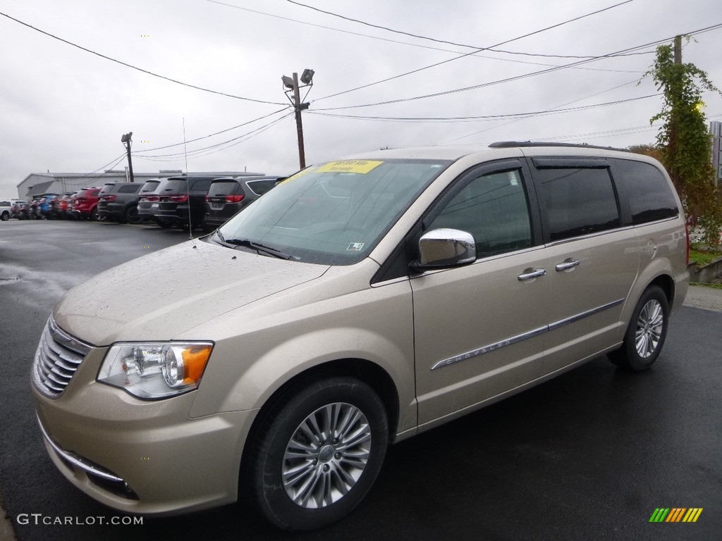 2015 Town & Country Touring-L - Cashmere/Sandstone Pearl / Dark Frost Beige/Medium Frost Beige photo #1