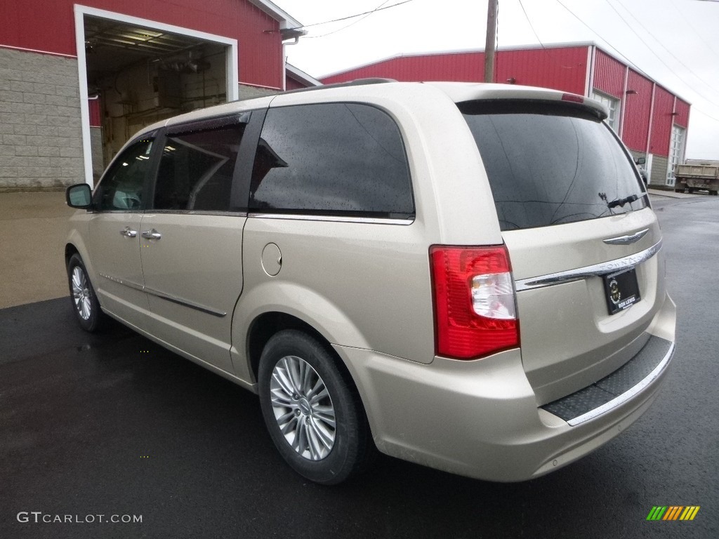 2015 Town & Country Touring-L - Cashmere/Sandstone Pearl / Dark Frost Beige/Medium Frost Beige photo #3