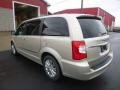 Cashmere/Sandstone Pearl - Town & Country Touring-L Photo No. 3