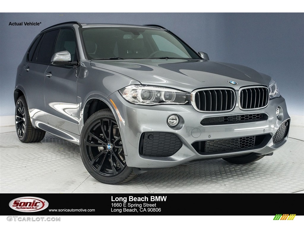 Space Gray Metallic BMW X5