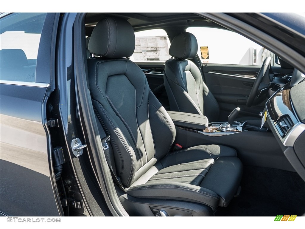 2018 5 Series 530i Sedan - Dark Graphite Metallic / Black photo #2