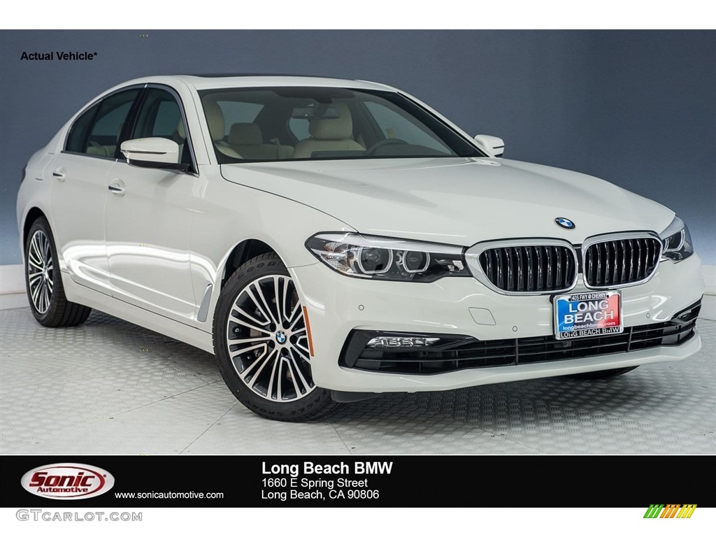 2018 5 Series 530i Sedan - Alpine White / Canberra Beige/Black photo #1