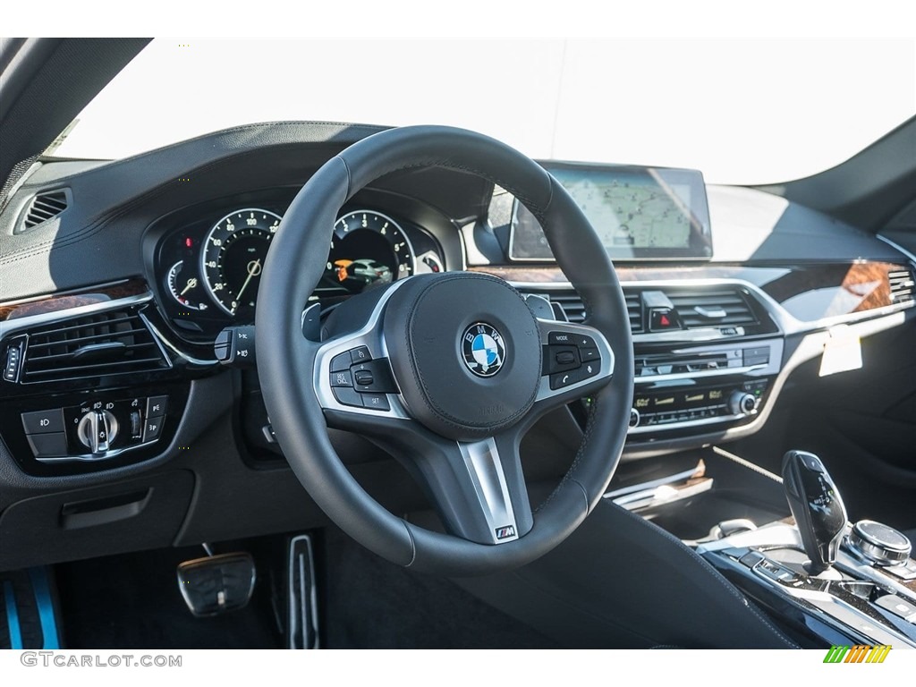 2017 5 Series 540i Sedan - Black Sapphire Metallic / Black photo #5
