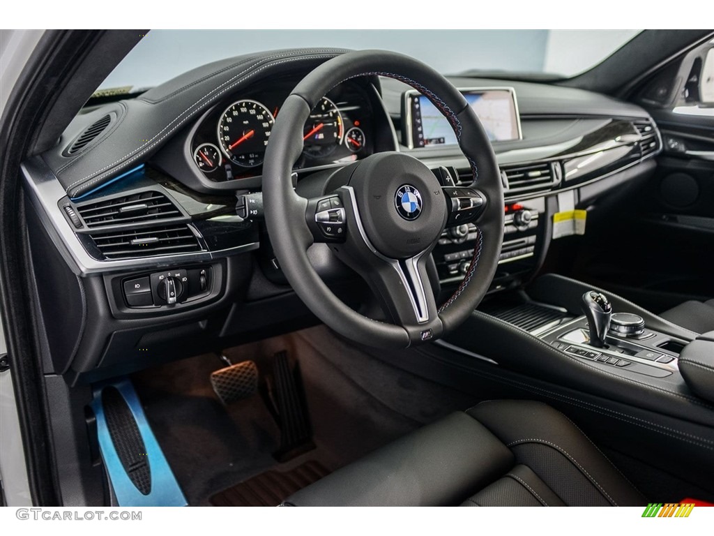 2018 BMW X6 M Standard X6 M Model Front Seat Photo #123704087
