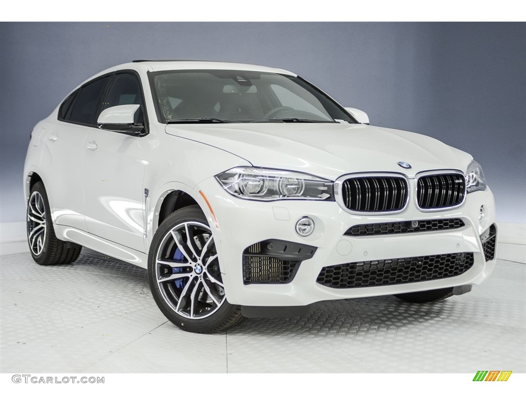 Mineral White Metallic 2018 BMW X6 M Standard X6 M Model Exterior Photo #123704213