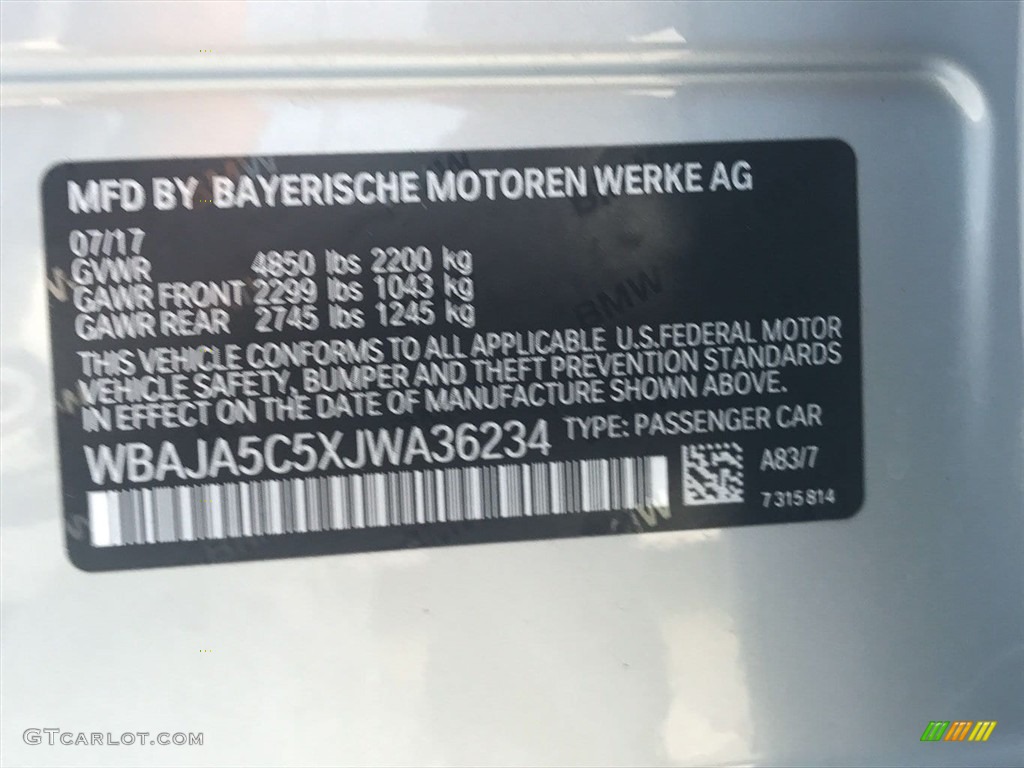 2018 5 Series 530i Sedan - Glacier Silver Metallic / Black photo #12