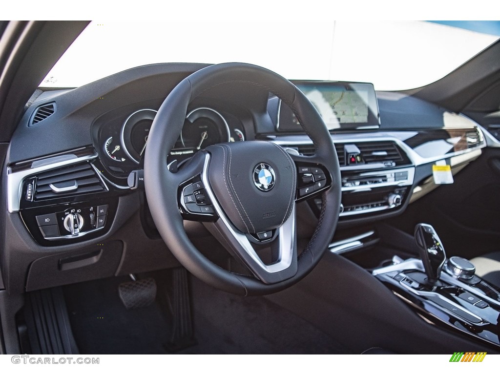 2018 5 Series 530i Sedan - Bluestone Metallic / Black photo #5