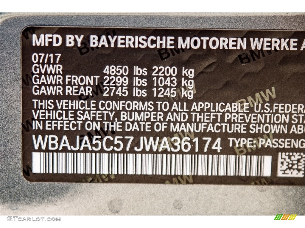 2018 5 Series 530i Sedan - Bluestone Metallic / Black photo #11