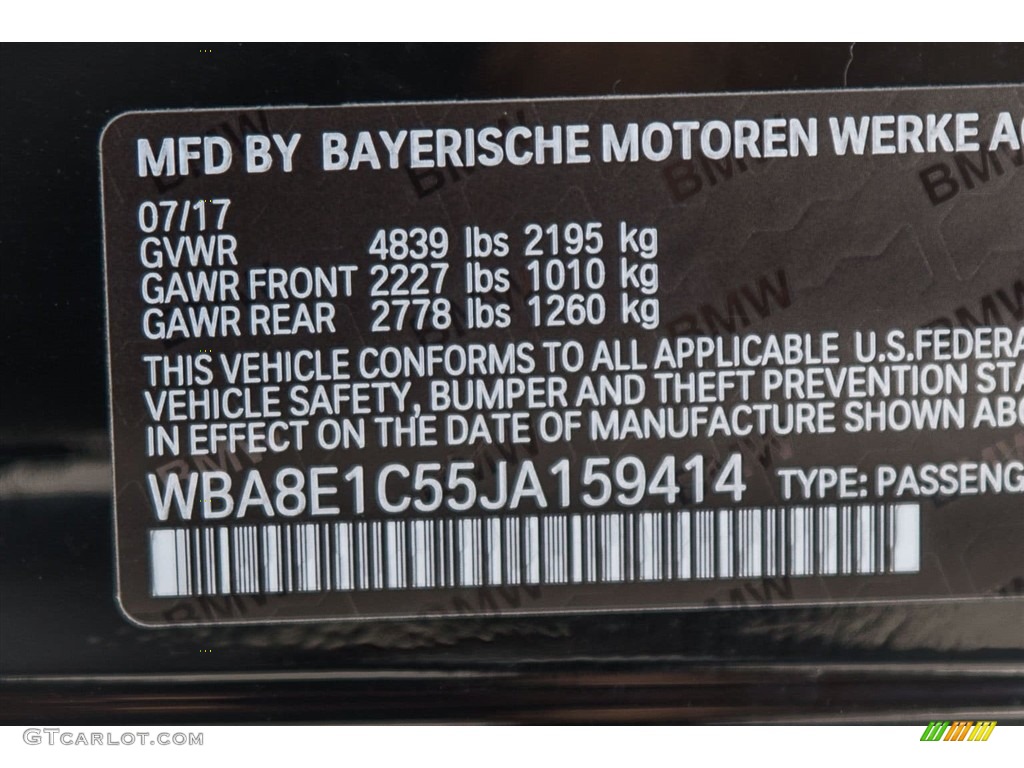 2018 3 Series 330e iPerformance Sedan - Jet Black / Black photo #11