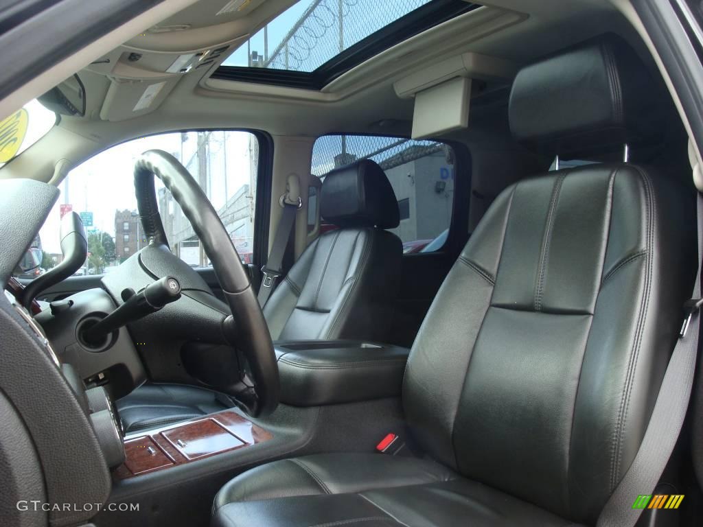 2007 Suburban 1500 LTZ 4x4 - Black / Ebony photo #12