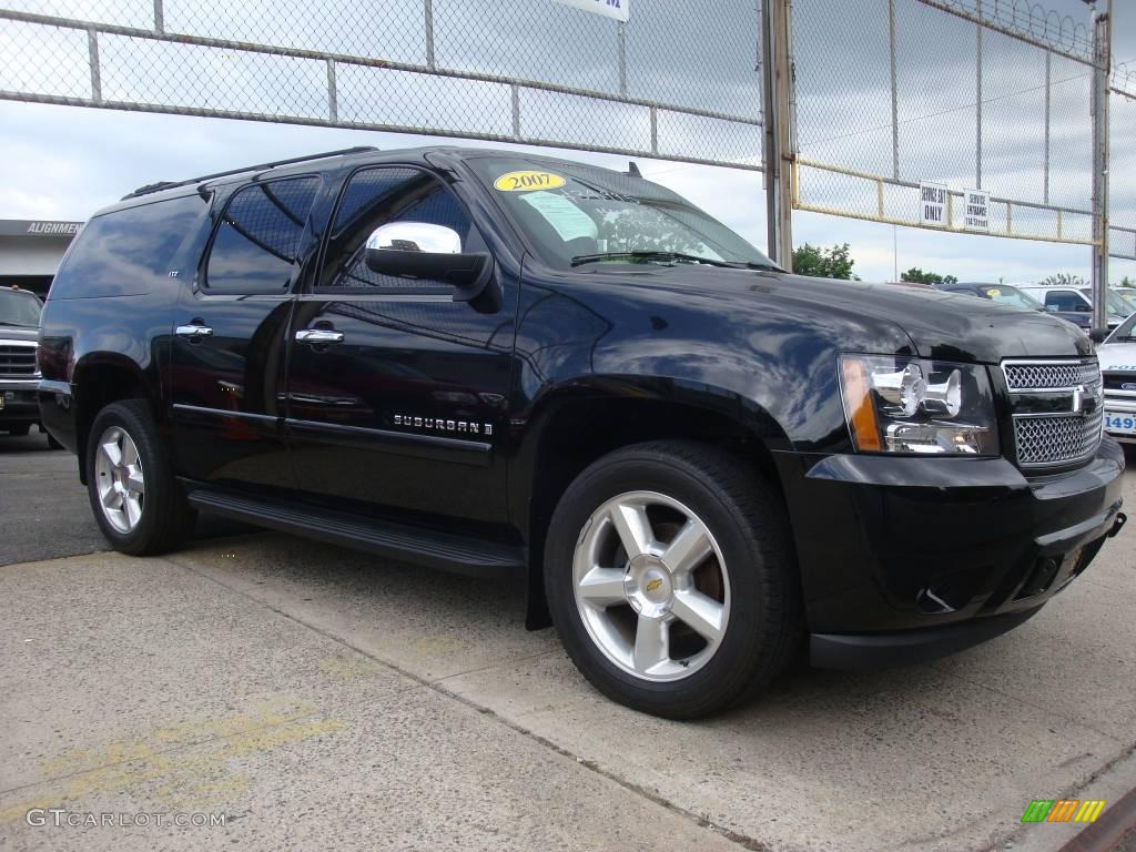 2007 Suburban 1500 LTZ 4x4 - Black / Ebony photo #29