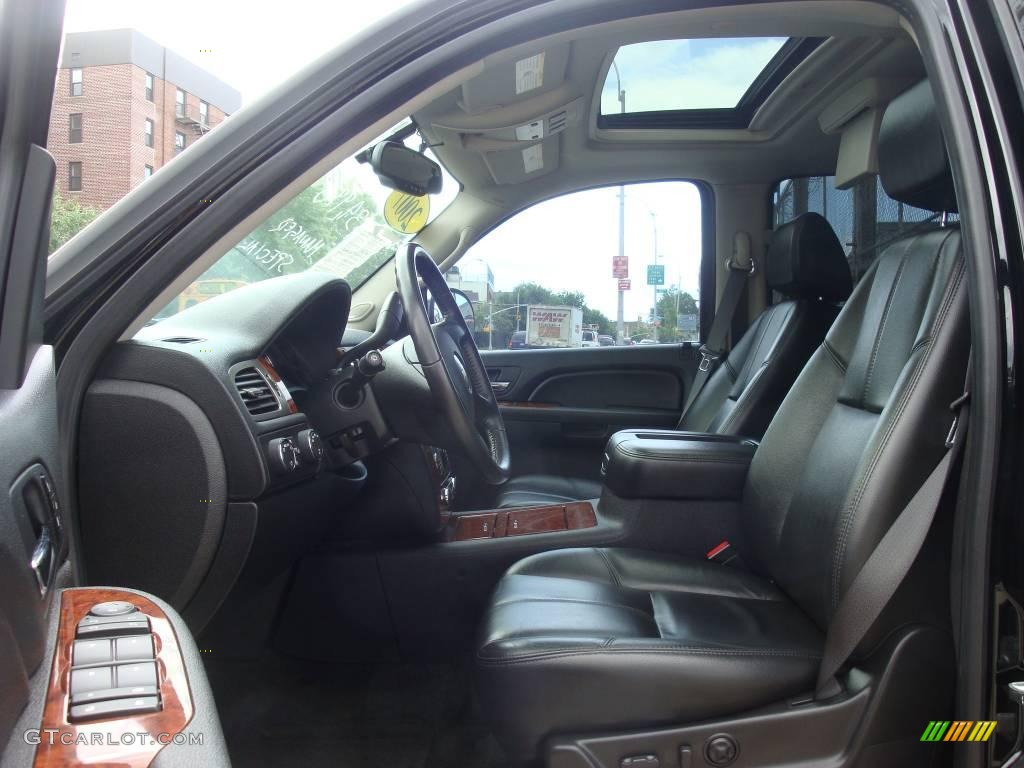 2007 Suburban 1500 LTZ 4x4 - Black / Ebony photo #43