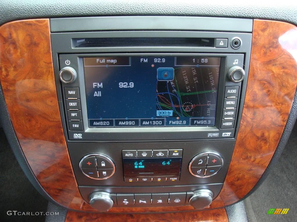 2007 Suburban 1500 LTZ 4x4 - Black / Ebony photo #55