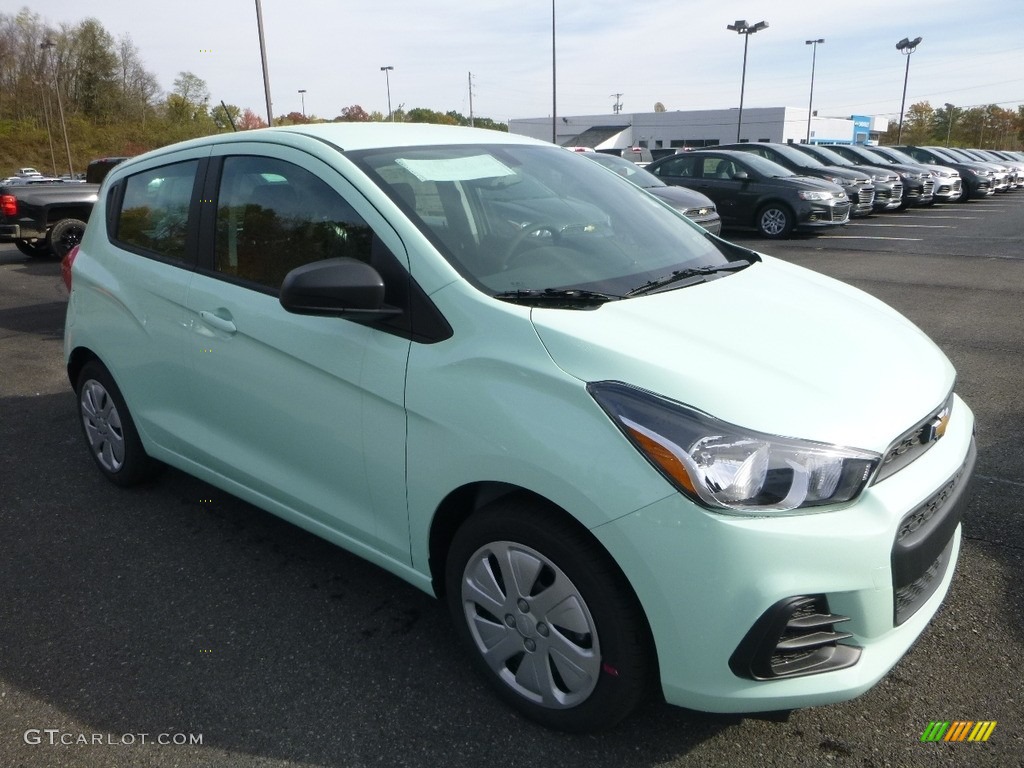 2017 Spark LS - Mint / Jet Black photo #7