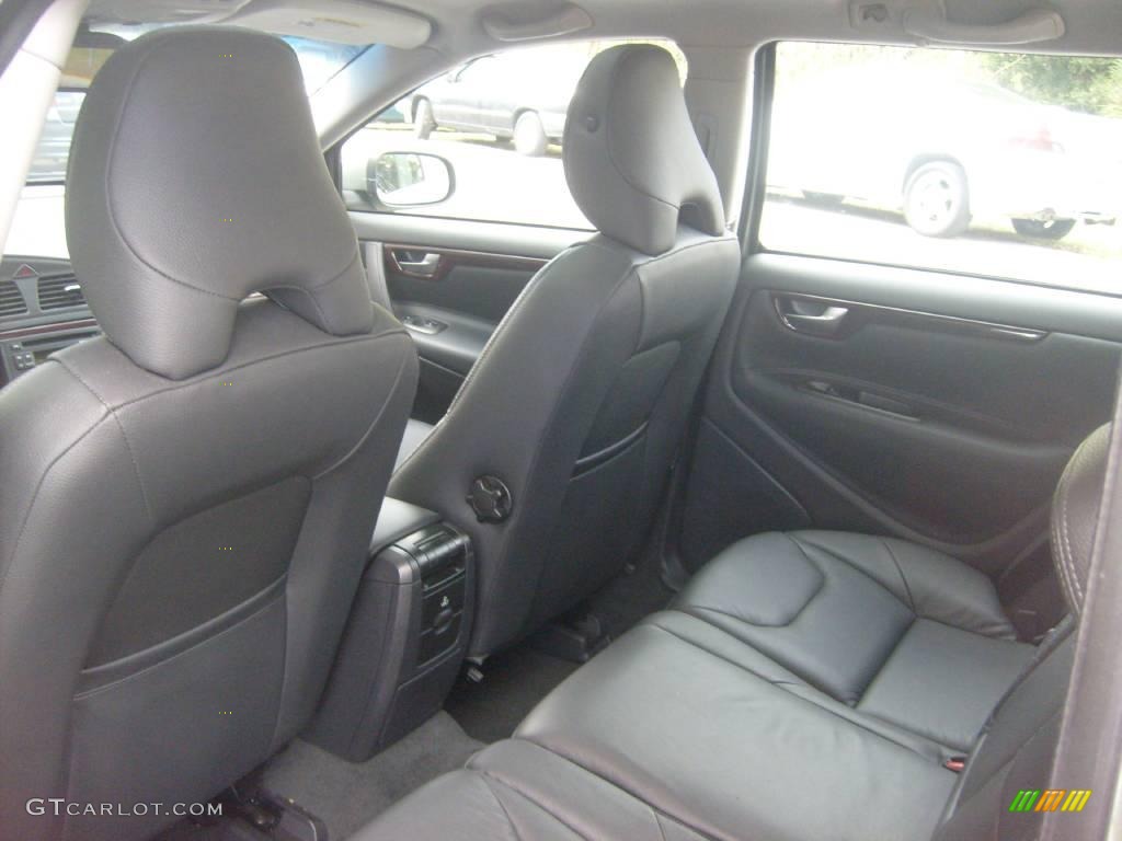 2007 V70 2.5T - Willow Green Metallic / Graphite photo #21